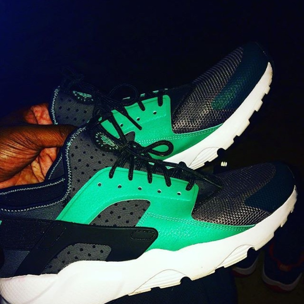 Nike Hurrachi